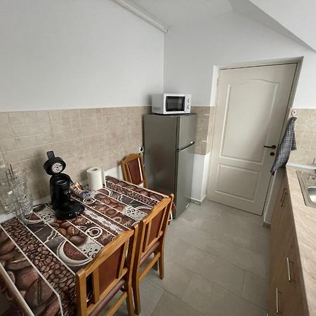 Sara Apartament Lugoj Exterior foto